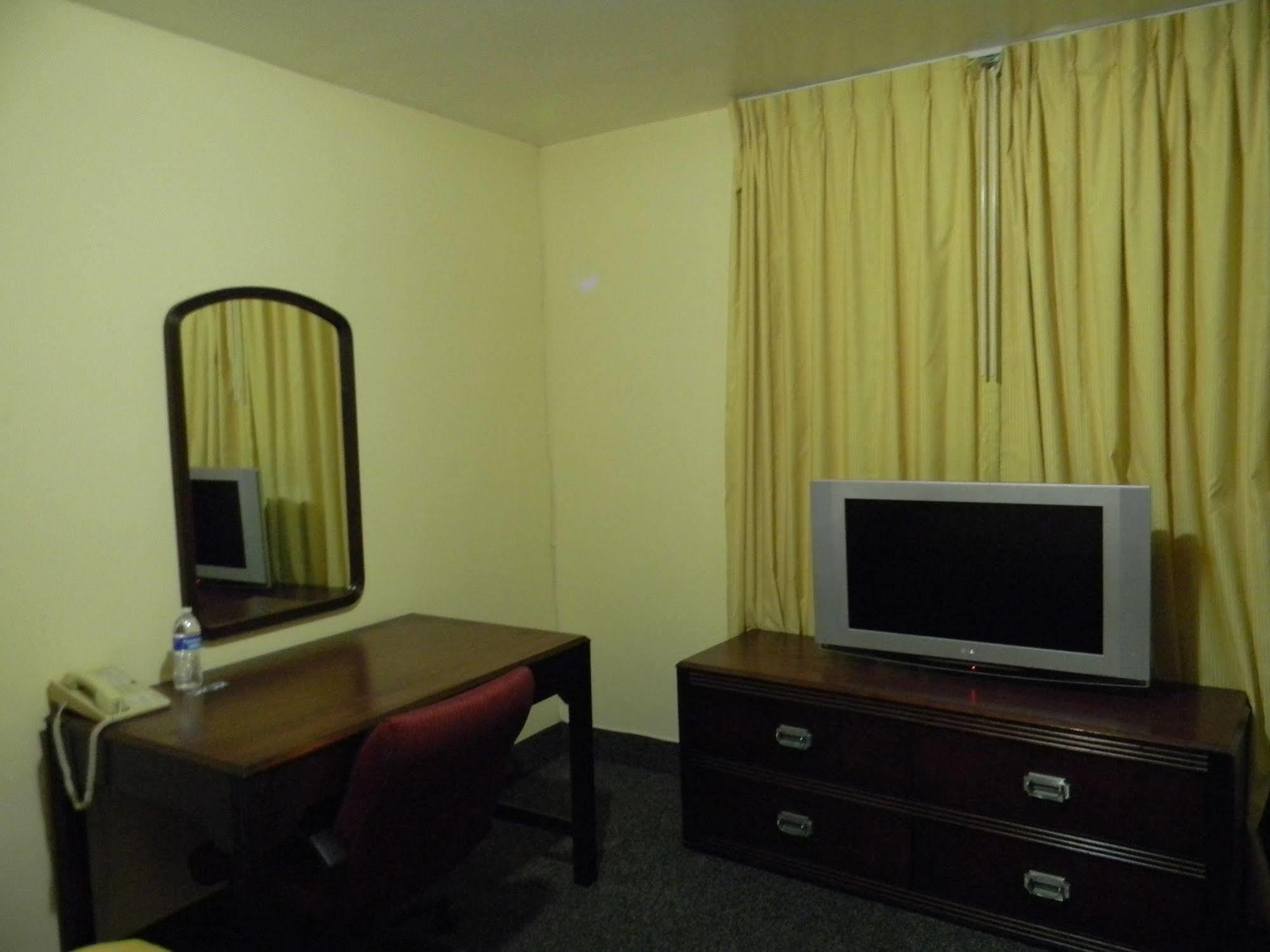 Hotel Plaza Hermosa Tijuana Exteriör bild